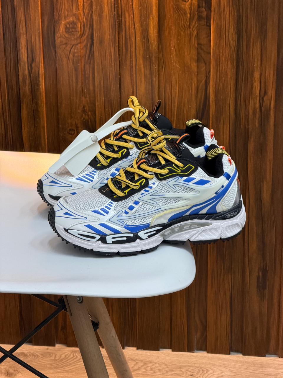 Off white be right back