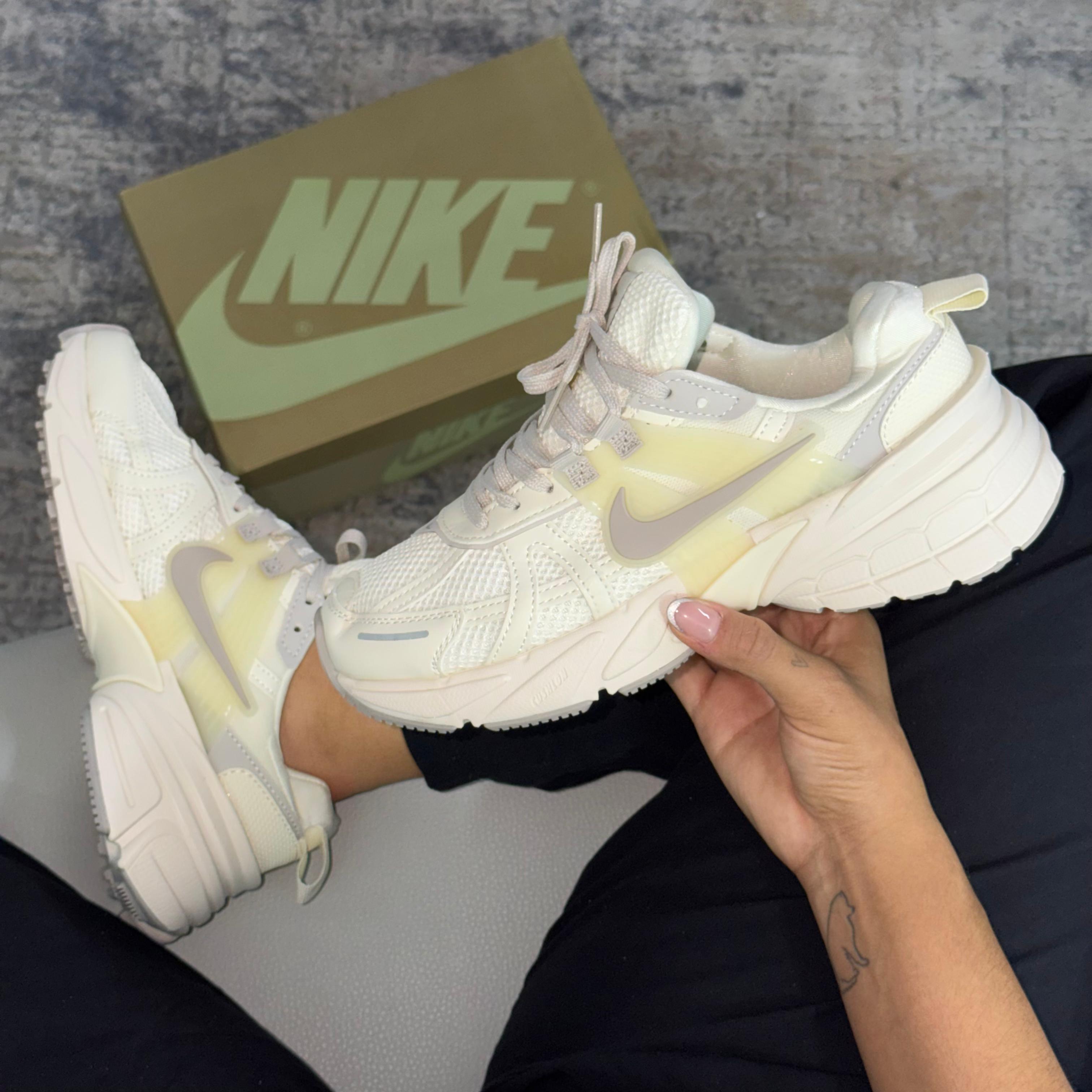 Nike V2K Run